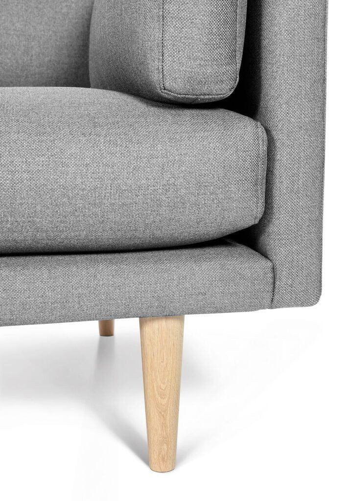 a sofa formel a grå klassisk sofa